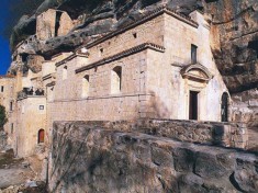 Eremi e santuari d’Abruzzo
