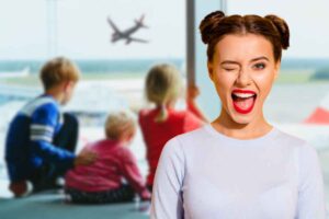 Donna fa l'occhiolino